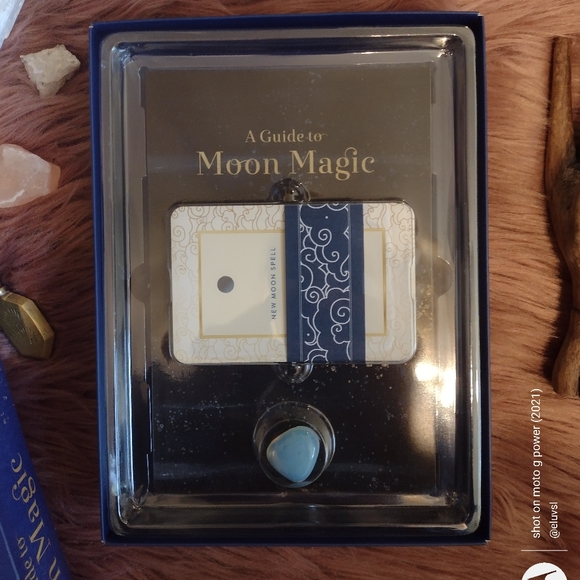 A Guide to Moon Magic - Picture 7 of 16